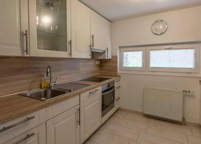 In - Dolenjska Bela Krajina Unter- Weisskrain 42895 Vakantiehuis Novo Mesto